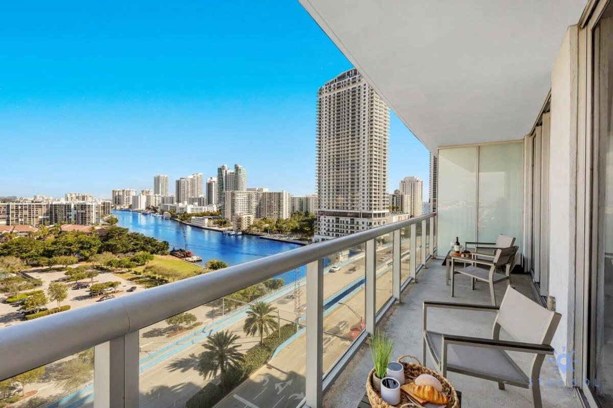 Infinite Views, Amazing Pool, Gym, Near Beach Hallandale Beach Εξωτερικό φωτογραφία